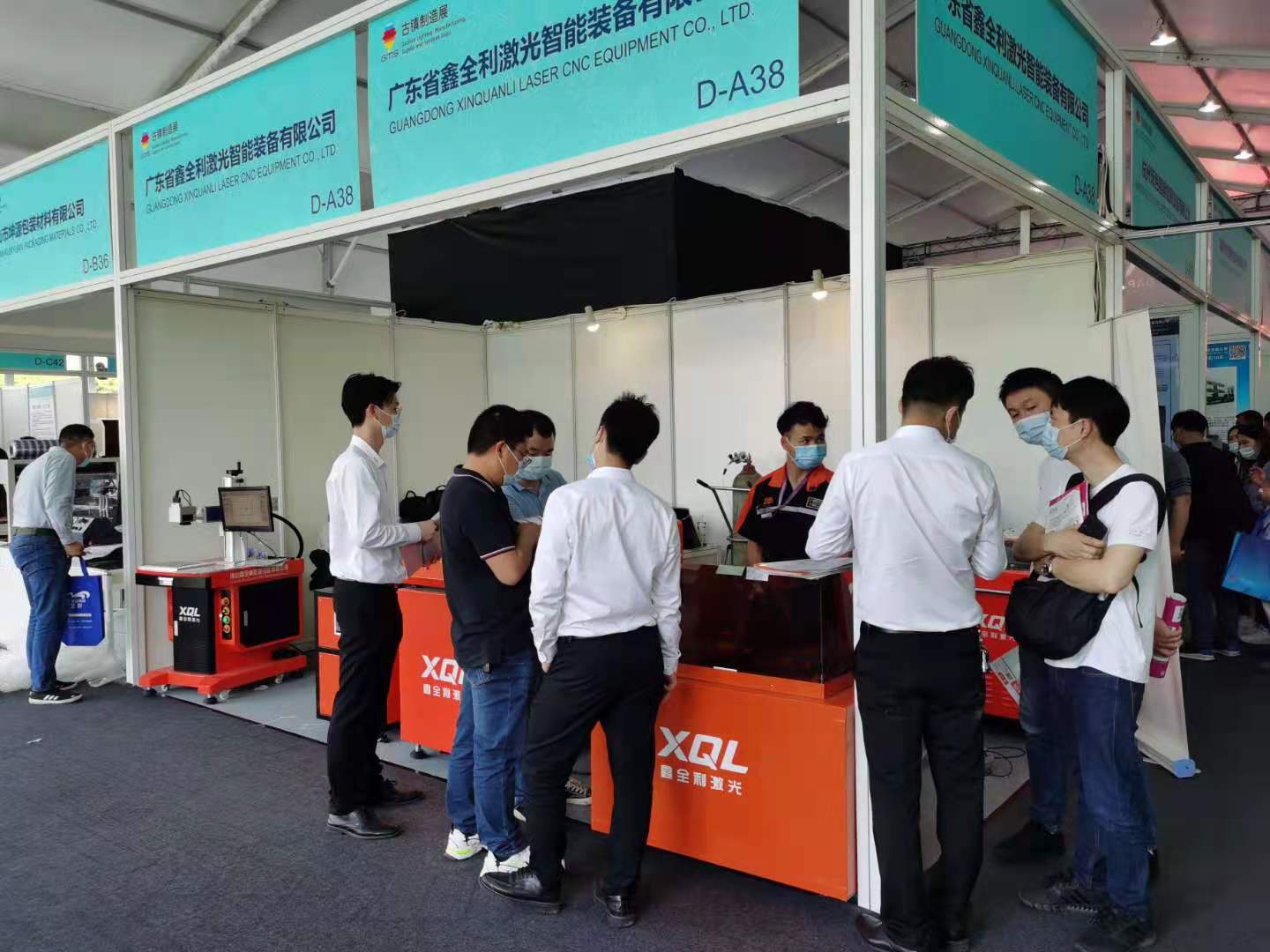 古鎮燈博會開展第2天精彩速遞：鑫全利D-A38展位人氣爆棚，驚喜不斷！